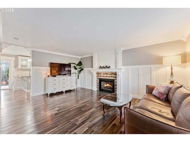 17948 Sw ROBERT Ln, Beaverton, OR 97078