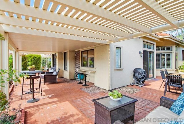 28782 Vista Valley Dr, Vista, CA 92084