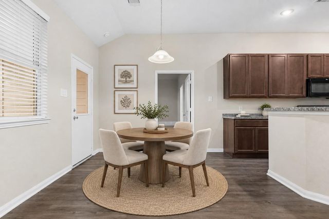 66 County Road 5102f, Cleveland, TX 77327
