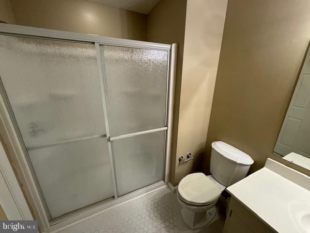 503 STEEPLECHASE CT, Woodbury, NJ 08096