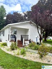 8726 Breinig Run Circle, Upper Macungie Twp, PA 18031