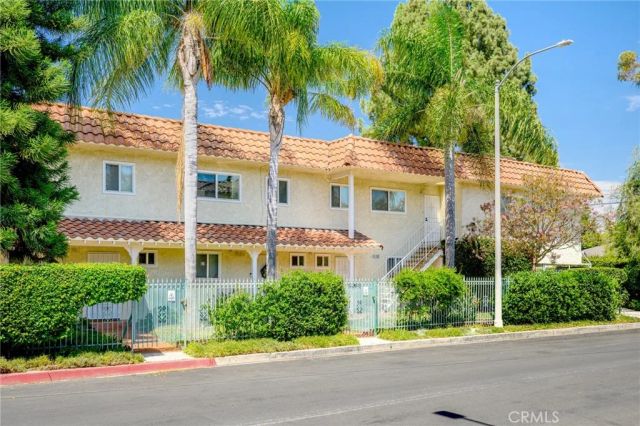 4248 Troost Avenue 4, Studio City, CA 91604