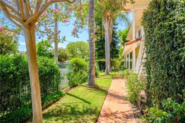 4248 Troost Avenue 4, Studio City, CA 91604