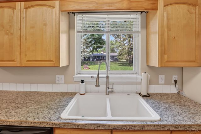 2835 Clayburn Road, Saginaw Twp, MI 48603