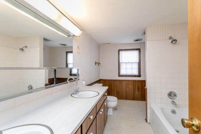 811 HULEN DR, Columbia, MO 65203