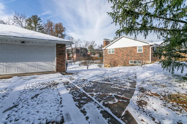 811 HULEN DR, Columbia, MO 65203