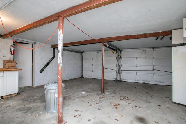 811 HULEN DR, Columbia, MO 65203