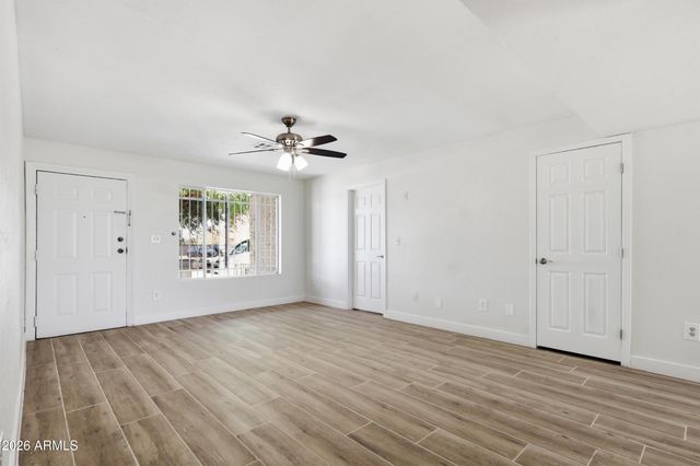 2031 N 55TH Avenue, Phoenix, AZ 85035