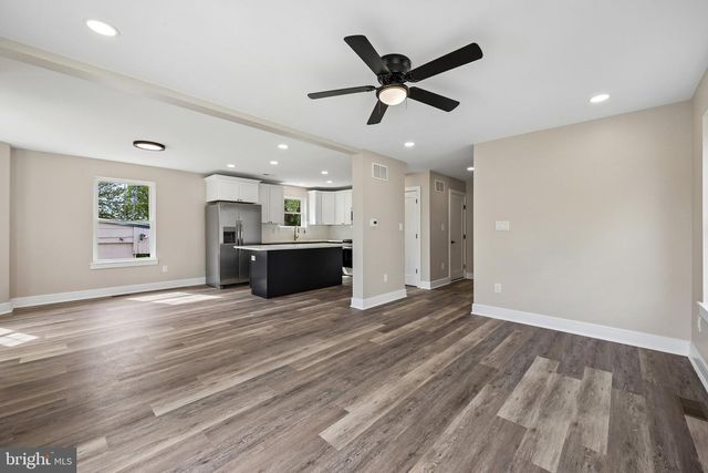 463 BERKLEY RD, Mantua, NJ 08051