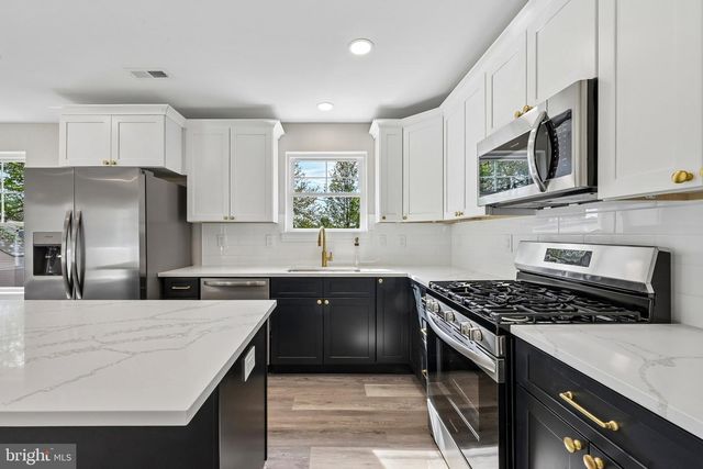 463 BERKLEY RD, Mantua, NJ 08051