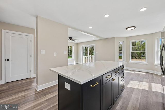 463 BERKLEY RD, Mantua, NJ 08051