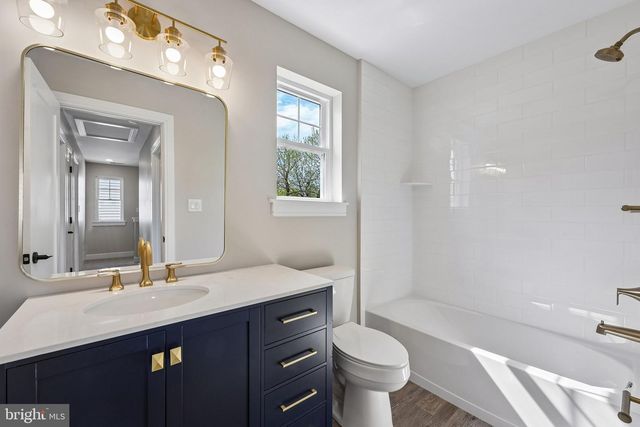 463 BERKLEY RD, Mantua, NJ 08051