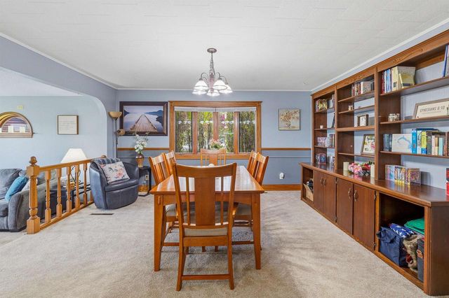 W10968 Glen Drive, Beaver Dam, WI 53916