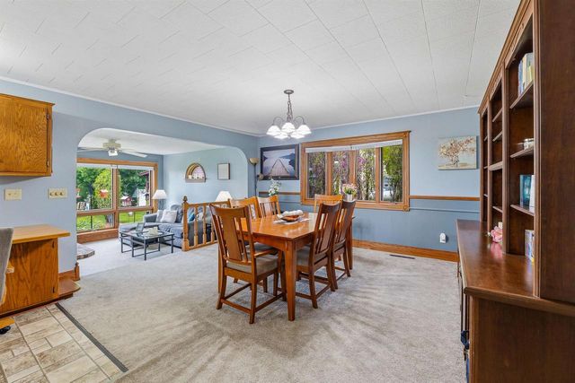 W10968 Glen Drive, Beaver Dam, WI 53916