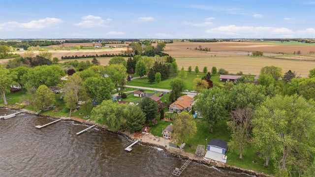 W10968 Glen Drive, Beaver Dam, WI 53916