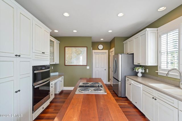 200 Little Horse Island Road, St. Helena Island, SC 29920