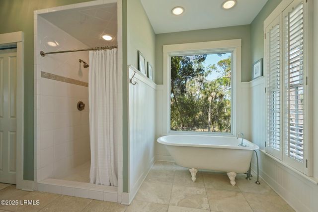 200 Little Horse Island Road, St. Helena Island, SC 29920