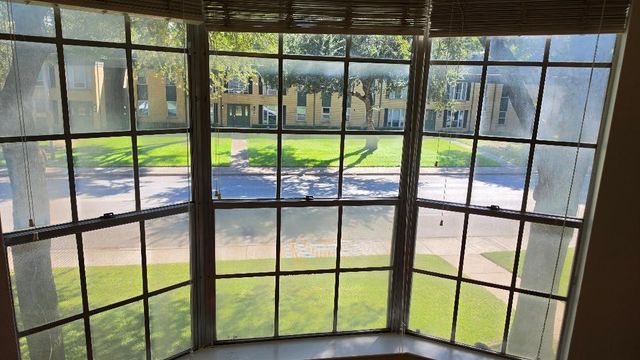 6023 E University Boulevard 204, Dallas, TX 75206