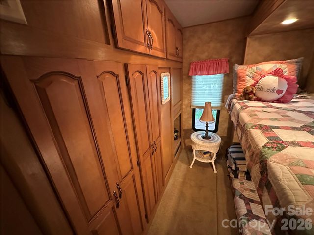 114 Oak Street, New London, NC 28127