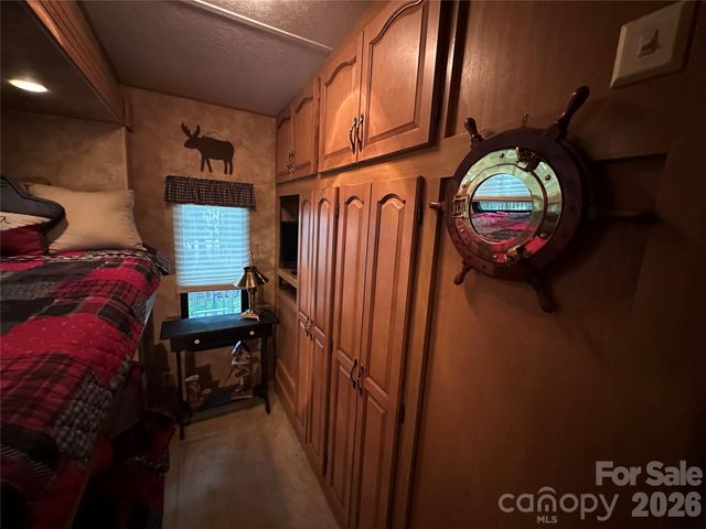 114 Oak Street, New London, NC 28127