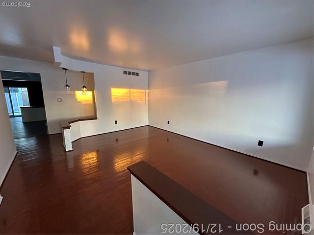 2995 Groves Drive, Sterling Heights, MI 48310