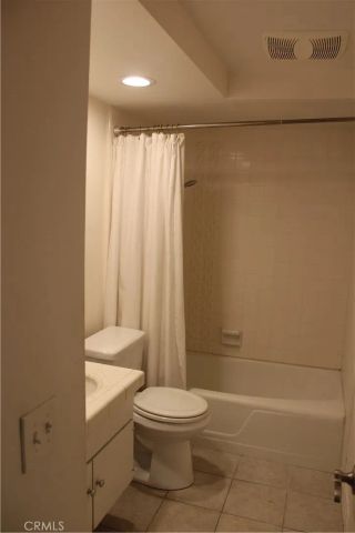 2474 Rue De Cannes, Costa Mesa, CA 92627