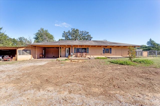 21 Chaparral Estates Drive, Denison, TX 75021