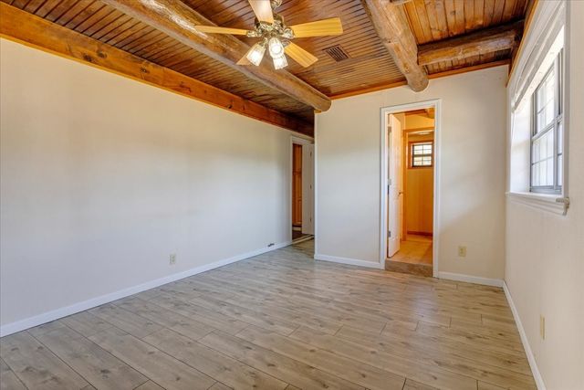 21 Chaparral Estates Drive, Denison, TX 75021