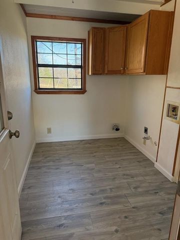 21 Chaparral Estates Drive, Denison, TX 75021