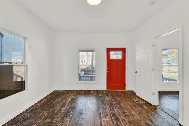 109 N Denver Avenue, Kansas City, MO 64123