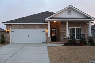 104 Saylor Rose Drive, New Market, AL 35761