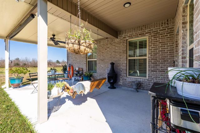 247 Highland Oaks Ave, Gray, LA 70359