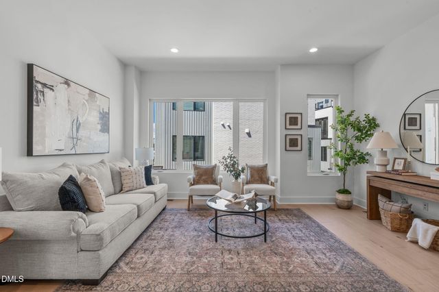 2000 Moody Lane, Durham, NC 27701