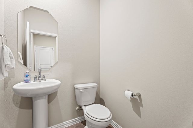 2275 Cliff Springs Drive, Forney, TX 75126