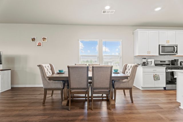 2275 Cliff Springs Drive, Forney, TX 75126