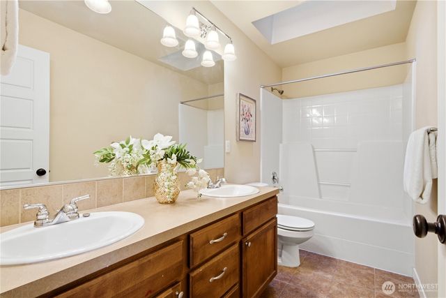 22213 32nd Avenue SE, Bothell, WA 98021