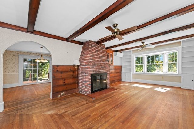 65 Walnut Street, Shrewsbury, MA 01545