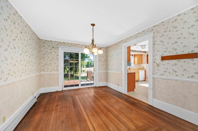 65 Walnut Street, Shrewsbury, MA 01545