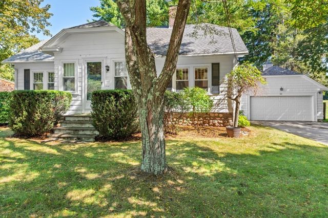 65 Walnut Street, Shrewsbury, MA 01545