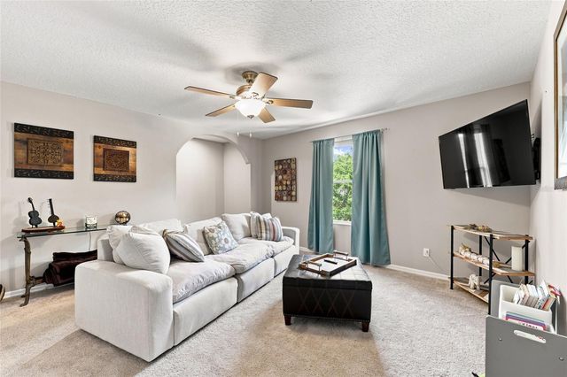 8310 SUMMER GROVE ROAD, Tampa, FL 33647