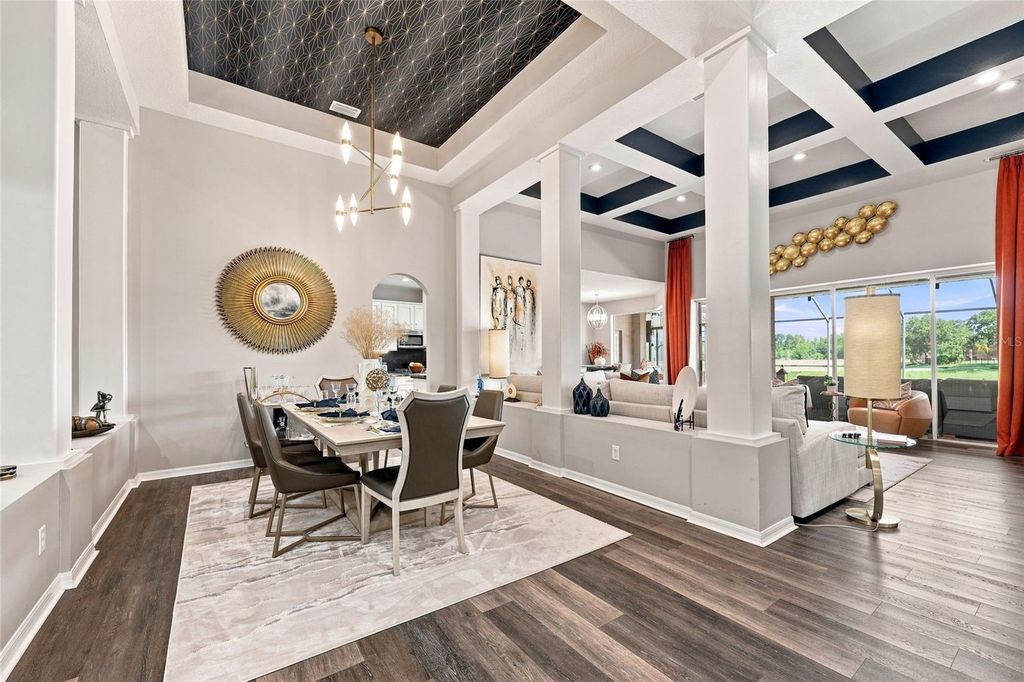 Image 18 of property listing at 8310 SUMMER GROVE ROAD, Tampa, FL 33647