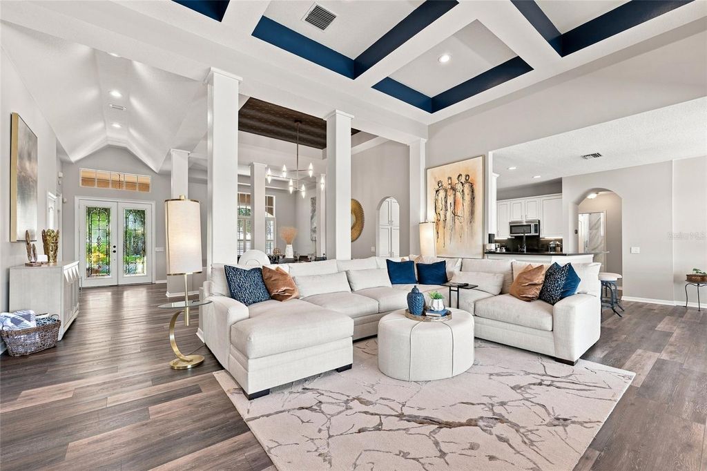 Image 23 of property listing at 8310 SUMMER GROVE ROAD, Tampa, FL 33647