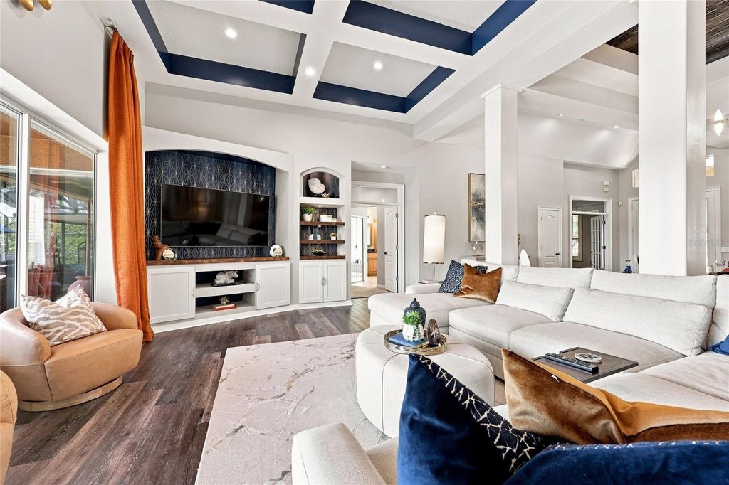 Image 29 of property listing at 8310 SUMMER GROVE ROAD, Tampa, FL 33647