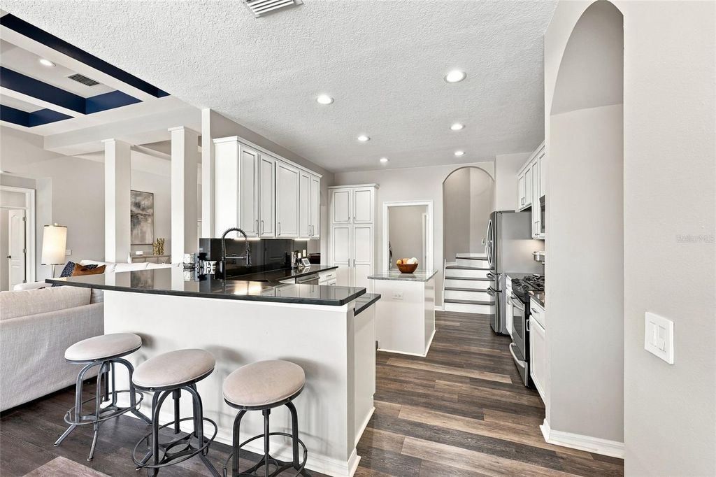 Image 34 of property listing at 8310 SUMMER GROVE ROAD, Tampa, FL 33647