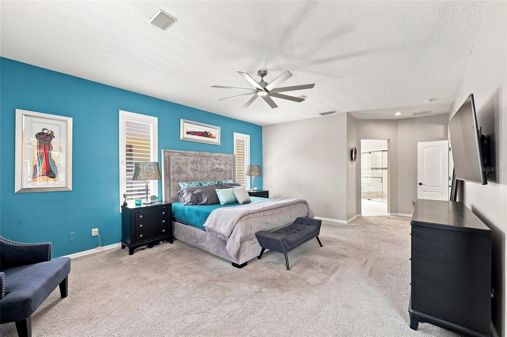 Image 42 of property listing at 8310 SUMMER GROVE ROAD, Tampa, FL 33647