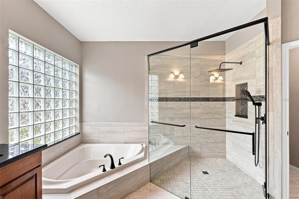 Image 47 of property listing at 8310 SUMMER GROVE ROAD, Tampa, FL 33647