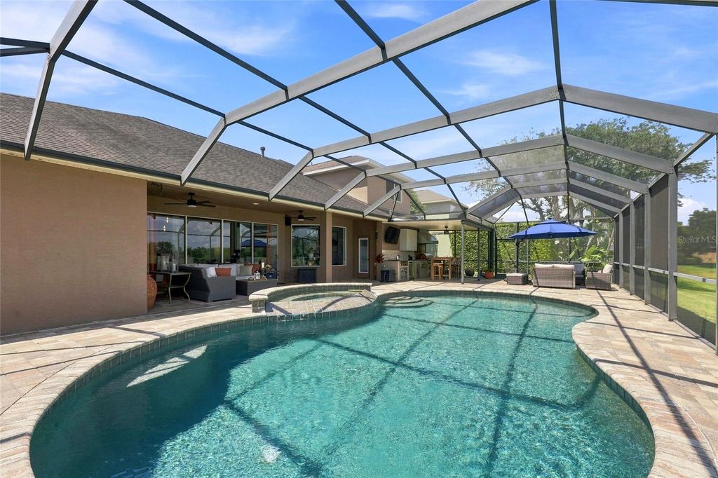 Image 66 of property listing at 8310 SUMMER GROVE ROAD, Tampa, FL 33647