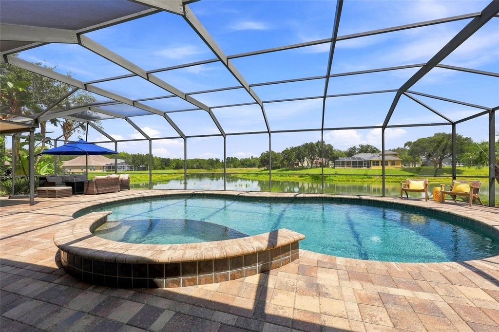 Image 69 of property listing at 8310 SUMMER GROVE ROAD, Tampa, FL 33647