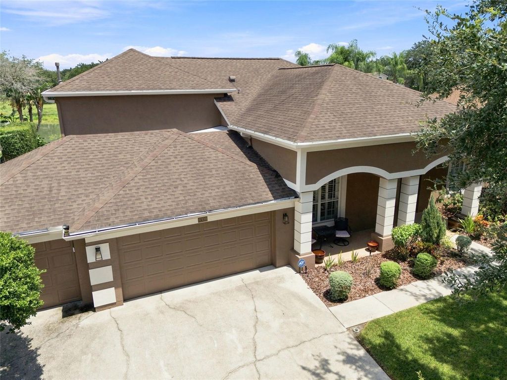 Image 84 of property listing at 8310 SUMMER GROVE ROAD, Tampa, FL 33647