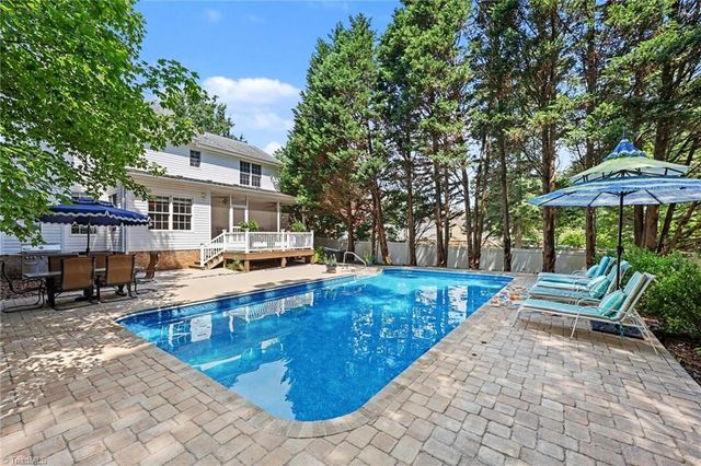 4008 Braddock Road, High Point, NC 27265